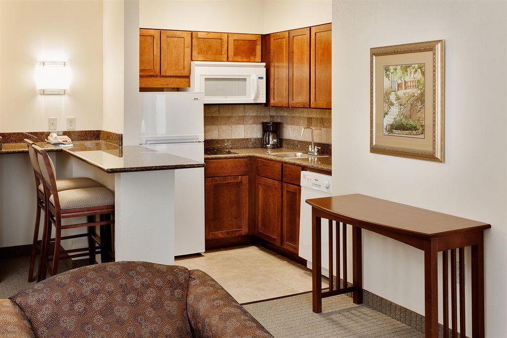 Staybridge Suites Harrisburg-Hershey By Ihg חדר תמונה